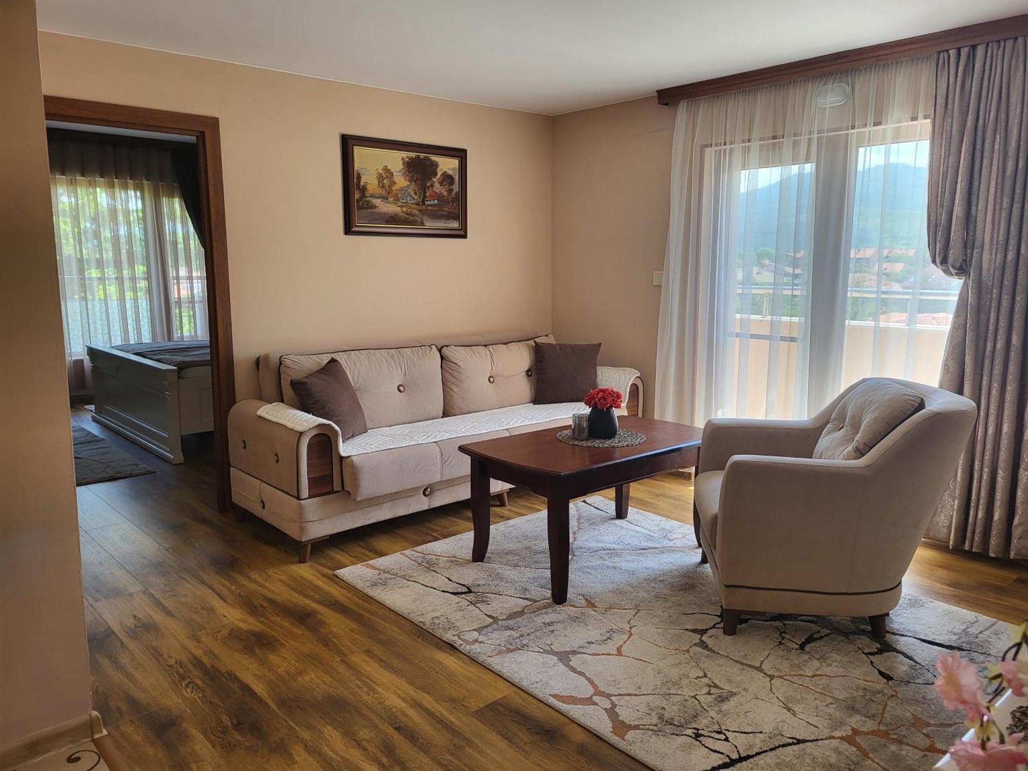 Студио Лидия Apartamento Velingrad Exterior foto